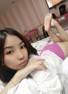 Sky (available now) - escort in Makati City Photo 2 of 4