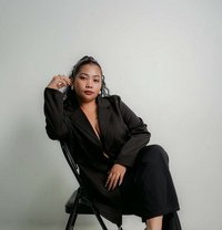 Sky - masseuse in Manila