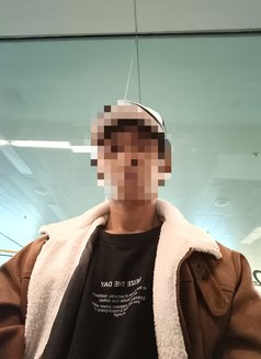 Sky for Fun - Male escort in Mumbai Photo 1 of 4