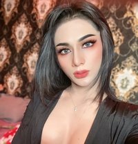 Sky Ladyboy Top Both 69 - Transsexual escort in Dubai