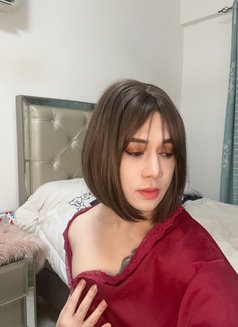 Sky Let - Transsexual escort in Khobar Photo 5 of 7