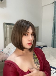 Sky Let - Transsexual escort in Khobar Photo 7 of 7
