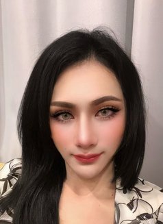 Sky Nawaphan - Transsexual escort in Bangkok Photo 1 of 3