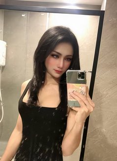 Sky Nawaphan - Transsexual escort in Bangkok Photo 3 of 3