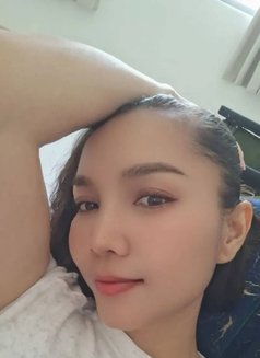 Sky Only Massage no service sex - masseuse in Muscat Photo 15 of 16