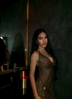 Sky Queen - Transsexual escort in Shanghai Photo 3 of 6