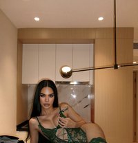 Sky Queen - Transsexual escort in Shanghai