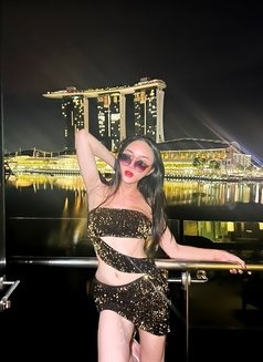 sky - Transsexual escort in Bangkok Photo 3 of 18