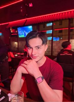 Sky - Male escort in Doha Photo 3 of 21