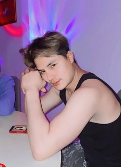 Sky - Male escort in Doha Photo 12 of 21