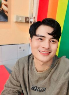 Sky - Male escort in Doha Photo 20 of 21