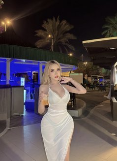 SKY Xxxx - Transsexual escort in Muscat Photo 30 of 30