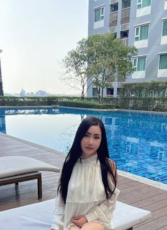 Skye - escort in Bangkok Photo 1 of 8