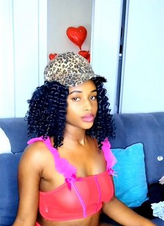 Skylah Massage Goddess - puta in Jeddah Photo 12 of 12