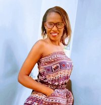 Skypetite Girl - escort agency in Singapore