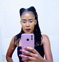 Skypetite Girl - escort agency in Singapore