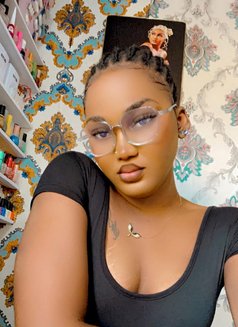 Skysha Queen - Transsexual escort in Accra Photo 6 of 7