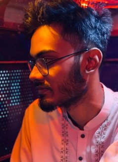 Slaim shady - Male escort in Dhaka Photo 3 of 4