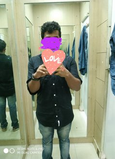Slave Boy for Couple and Single Girls - Dominador masculino in Kozhikode Photo 1 of 2