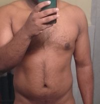 Slave Boy - masseur in Colombo
