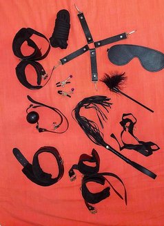 Slave Dilshan for mistress - Male escort in Colombo Photo 4 of 5