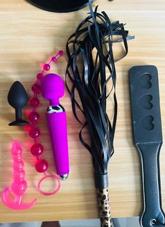 Slave Dilshan for mistress - Male escort in Colombo Photo 5 of 5