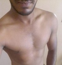 Nimalkumara - Acompañantes masculino in Colombo