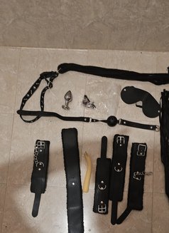 Slave guy for mistress sri lanka - Transsexual escort in Colombo Photo 12 of 13