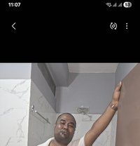 Slave - Acompañantes masculino in Guwahati