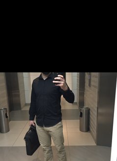 Slave-lb - Male escort in Beirut Photo 2 of 8