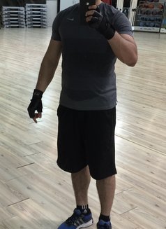 Slave-lb - Male escort in Beirut Photo 4 of 8