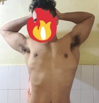 Slave Nick - Onlh for Girls - Acompañantes masculino in Dubai
