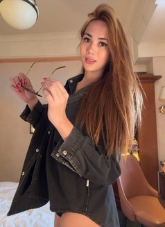 BDSM/TransGFE/SOLOtraveller - Transsexual escort in Hong Kong Photo 15 of 15