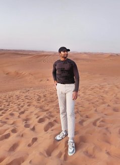 Slick Soul - Male escort in New Delhi Photo 2 of 4