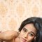 Slim and hot queen - Transsexual escort in Chennai Photo 3 of 5