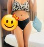 Slim And Light Weight Girl - puta in Colombo Photo 4 of 5