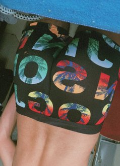 Slim and Young Slave - Male escort in Dubai Photo 4 of 4