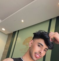 Slim Boy - Male escort in Riyadh