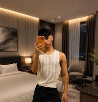 Slim Boy - Male escort in Riyadh