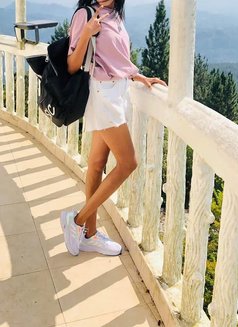 Slim, Elegant and Independent - escort in Colombo Photo 1 of 1