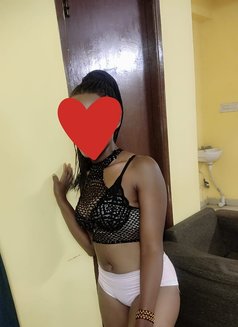 Slim Fit African Model - escort in Chennai Photo 5 of 5