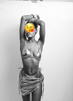 SLIM QUEEN Chloé Divi @Marathalli - escort in Bangalore Photo 1 of 22