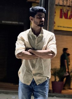 Slim Shady - Male escort in Chandigarh Photo 1 of 6