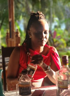 Slim Thick - Masajista in Mombasa Photo 4 of 9
