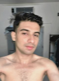 Slim & Young Slave - Male escort in Candolim, Goa Photo 2 of 4