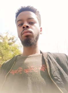 Slimboy... Nairobi - Male escort in Nairobi Photo 5 of 5