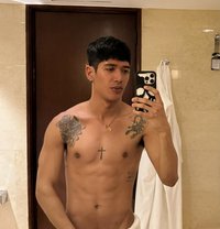 SlimFitGino - Male escort in Cebu City