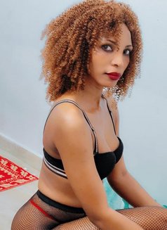 Slimmest Sexy African - puta in Chennai Photo 5 of 5