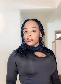 Sloppy Blowjob Queen Girl Michelle - puta in Pune Photo 5 of 7