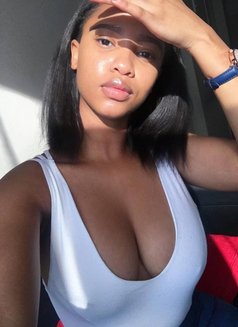 Sloppy Blowjob Queen African Girl Serena - escort in Ahmedabad Photo 1 of 6